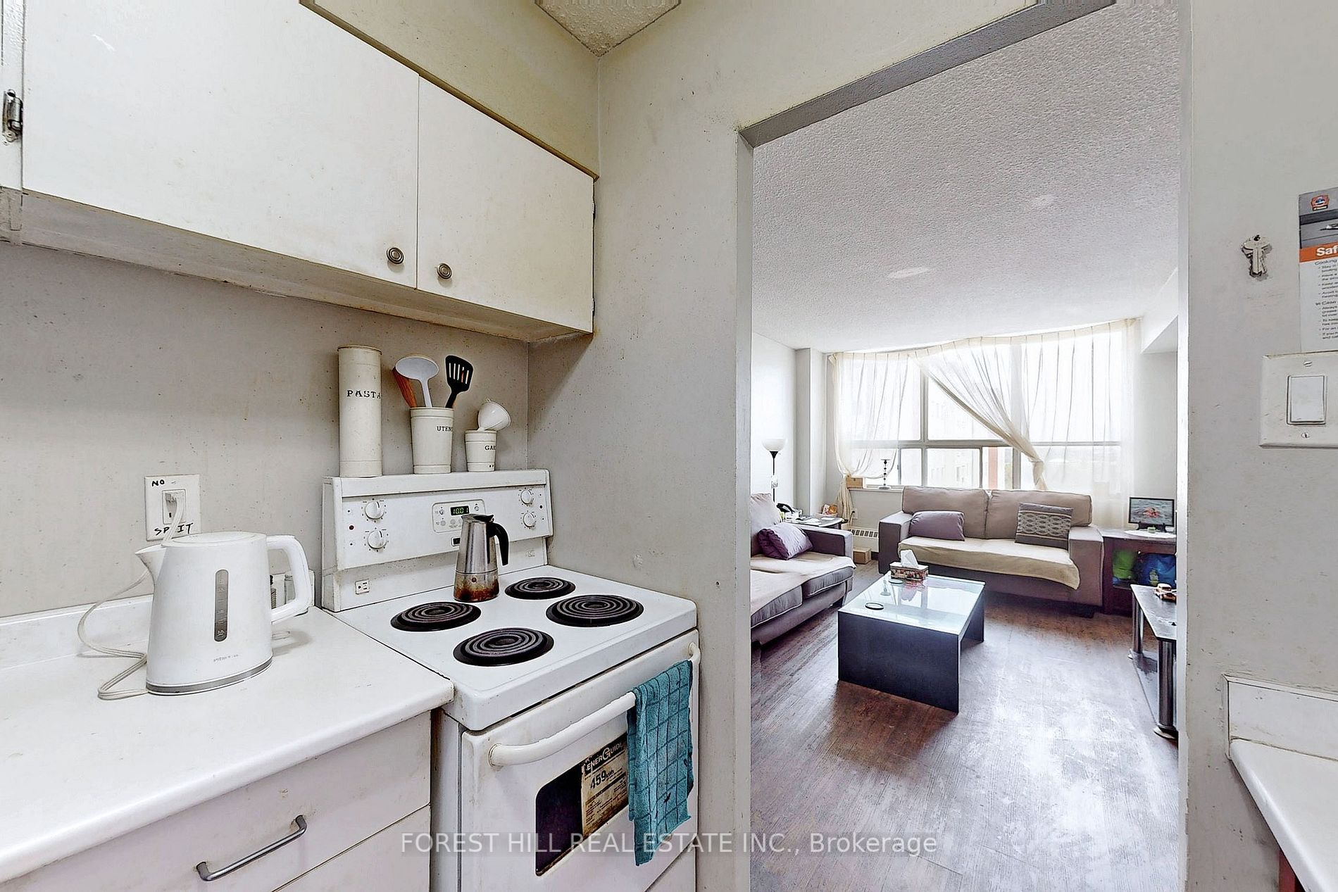 50 Lotherton Ptwy, #1006