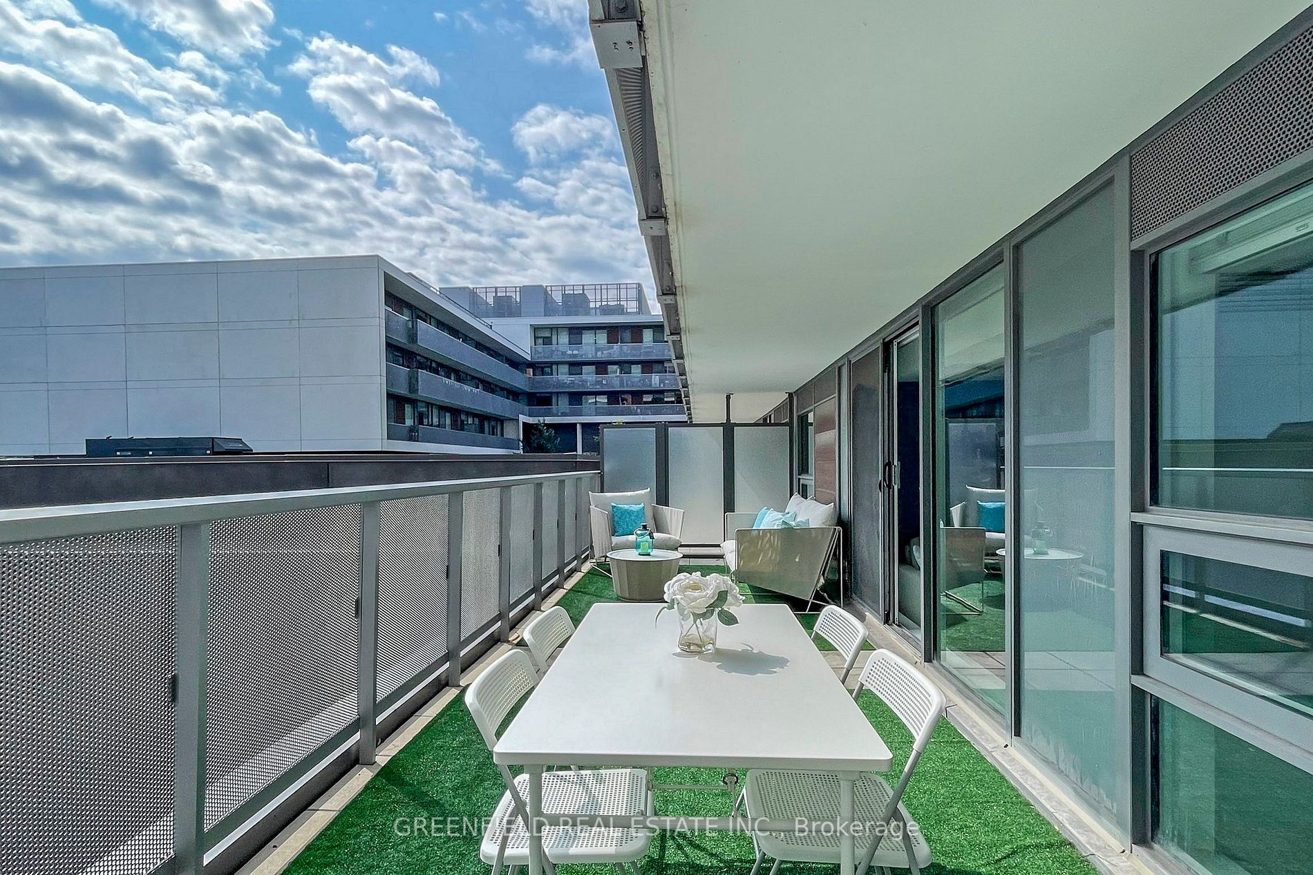 160 Flemington Rd, #326