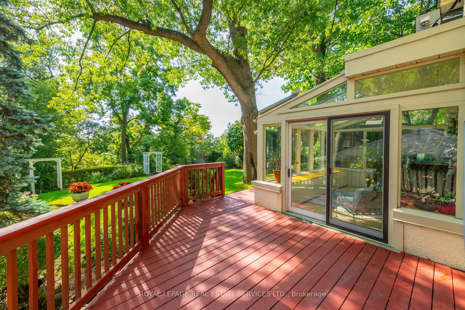 45 Baby Point Cres