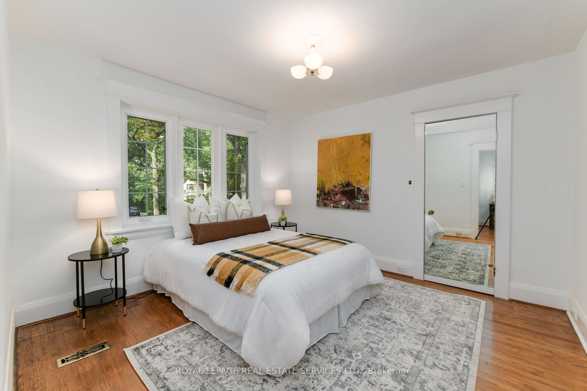 45 Baby Point Cres