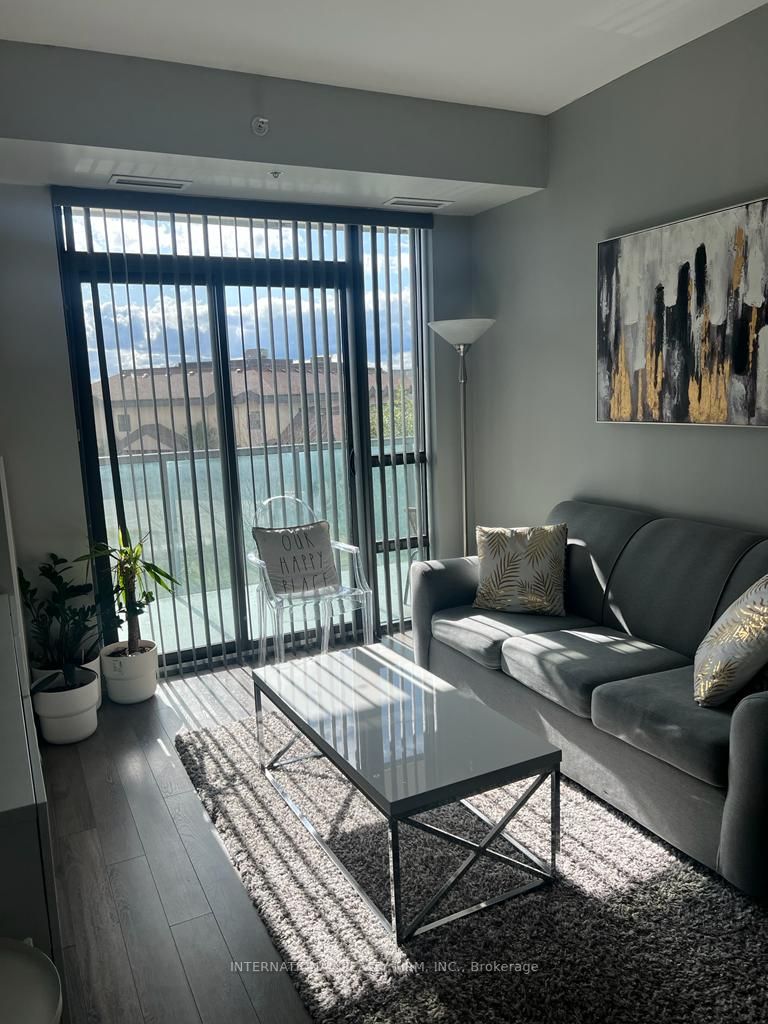 45 Yorkland Boulevard, #201