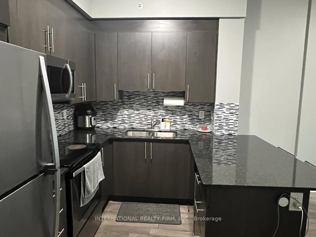 45 Yorkland Blvd, #201