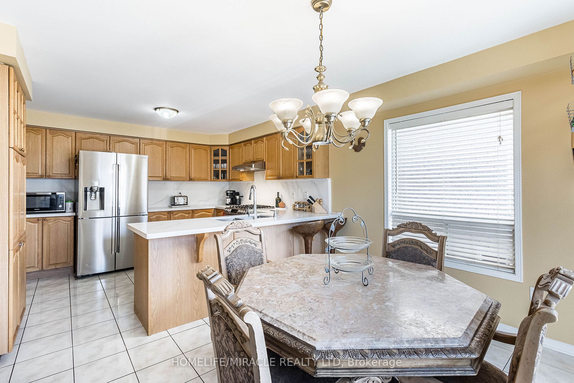 181 Brisdale Dr
