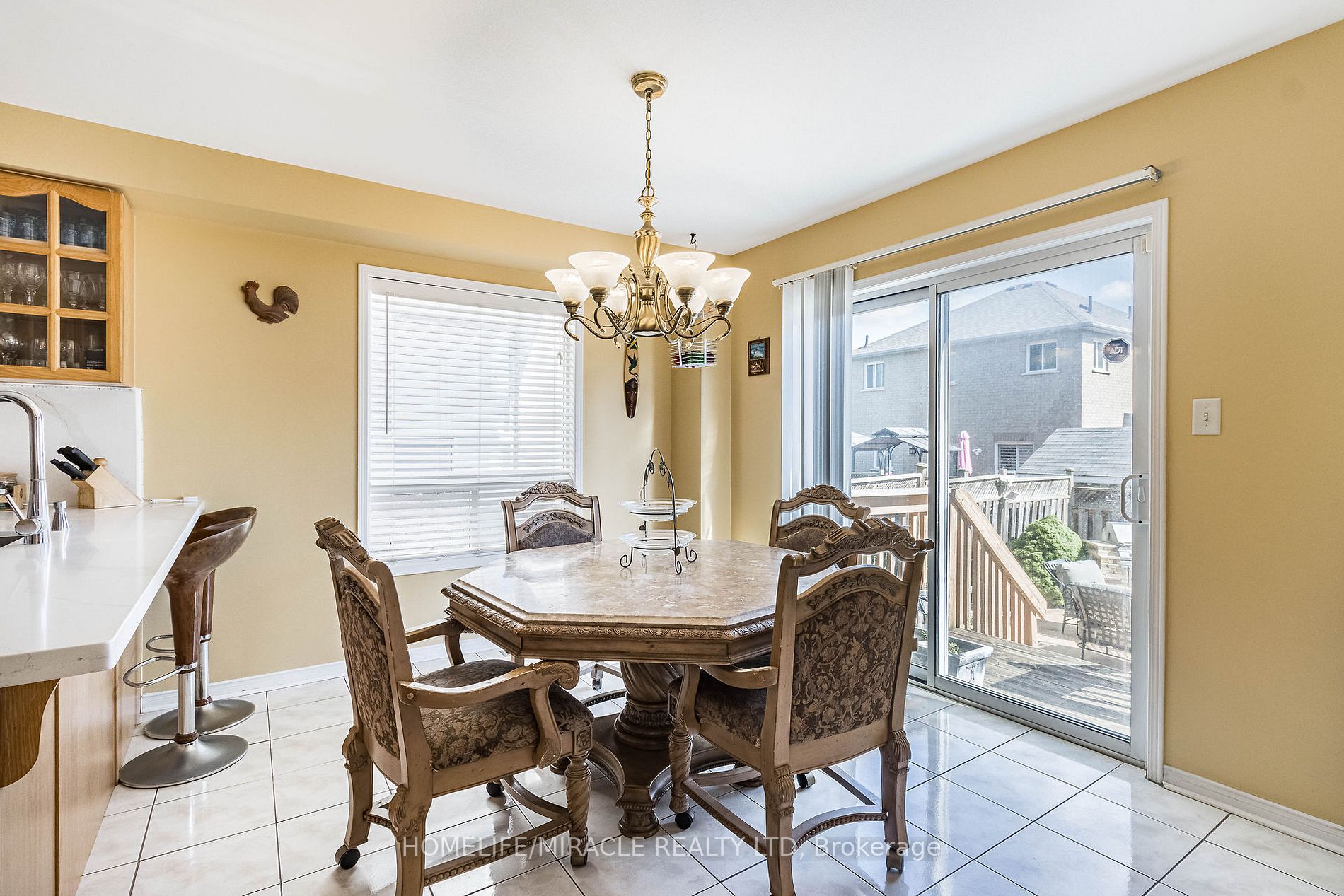 181 Brisdale Dr