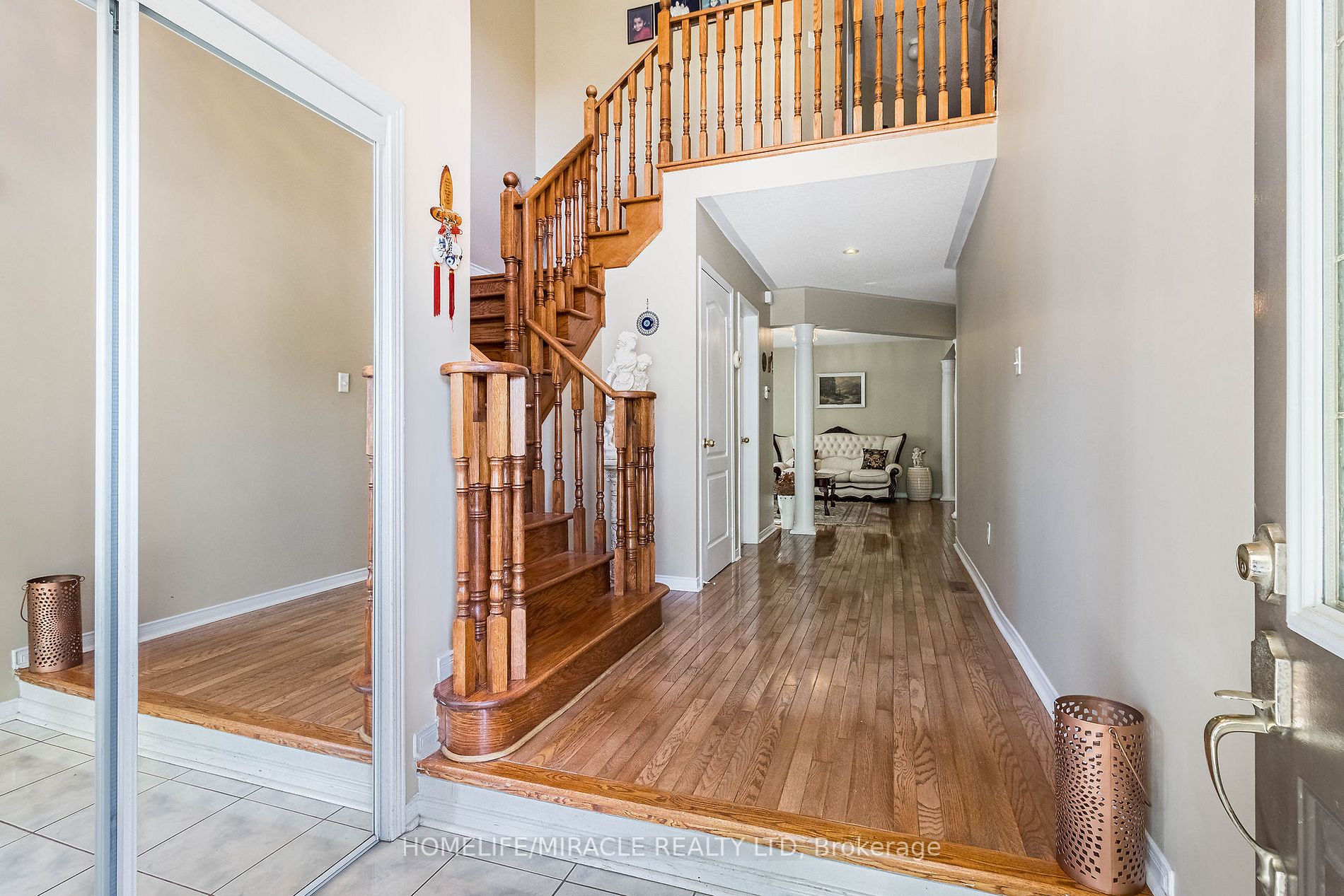 181 Brisdale Dr