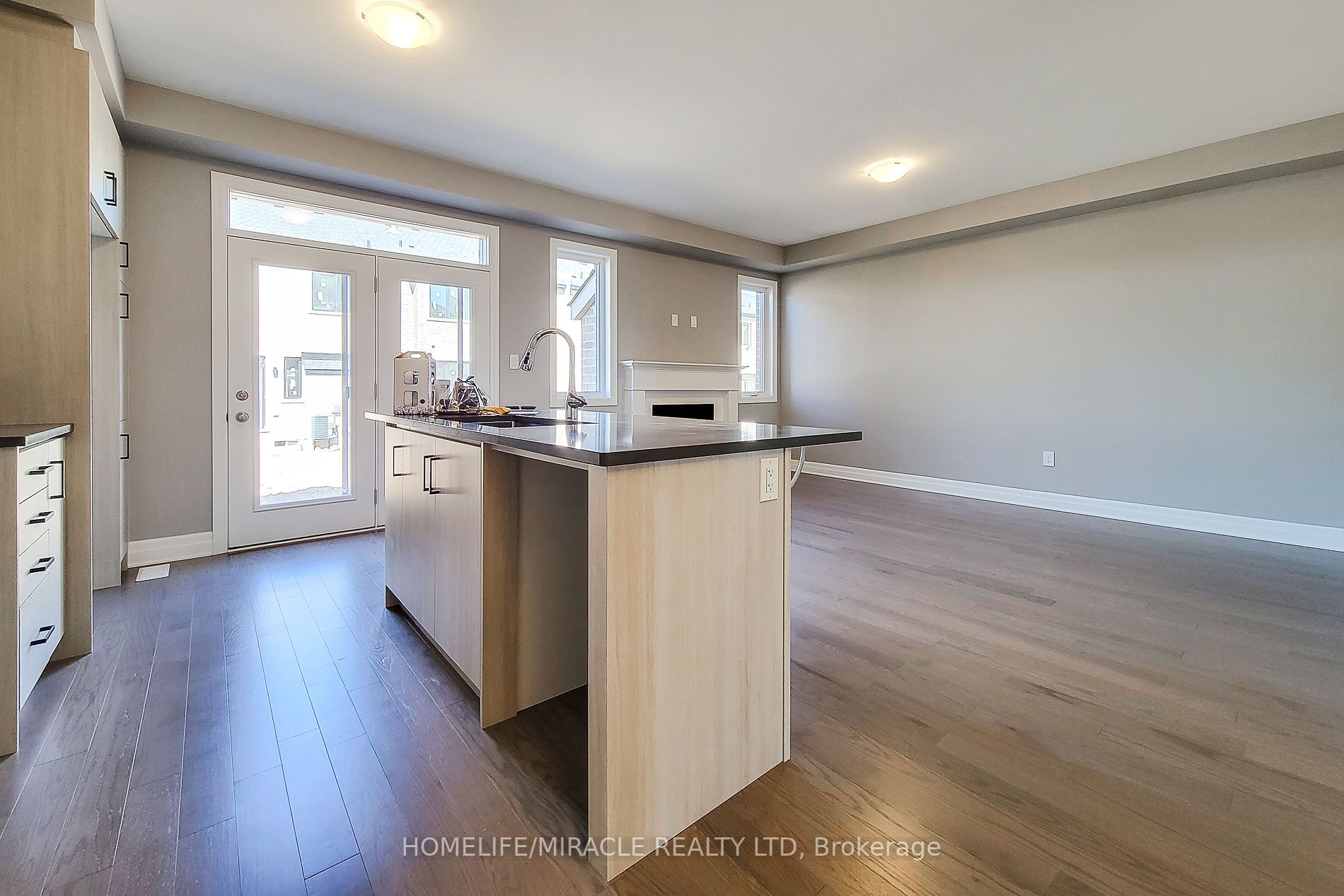 1187 Milland Dr
