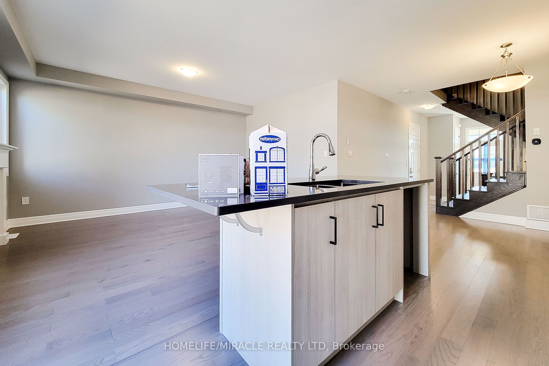 1187 Milland Dr