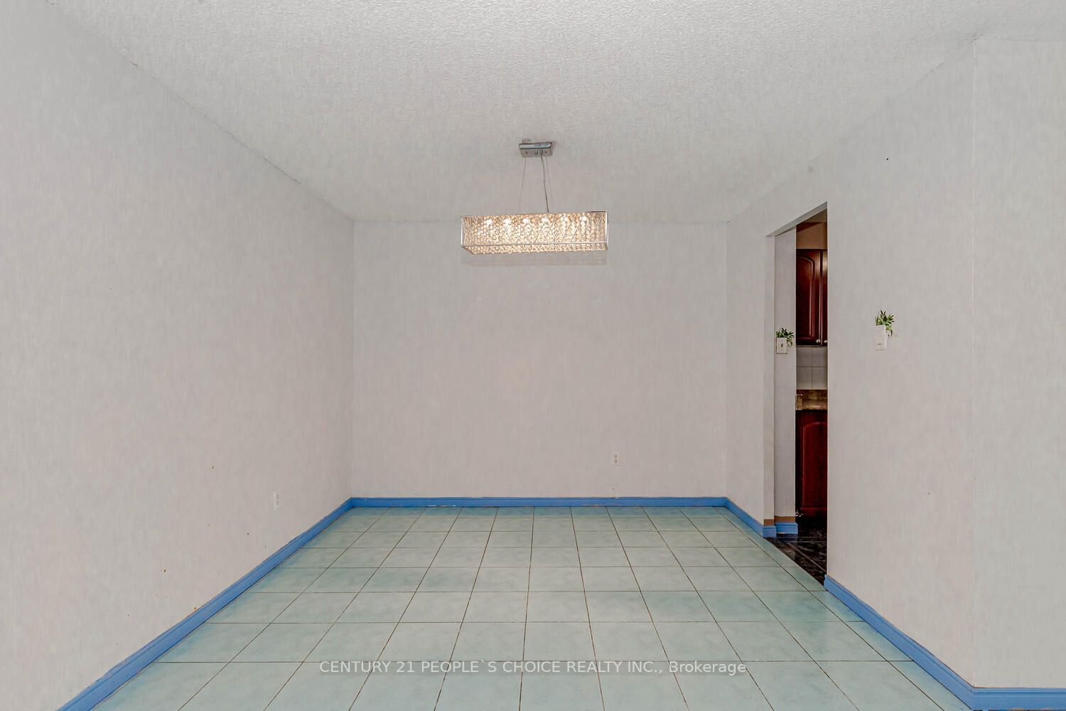 15 Kensington Rd N, #1209