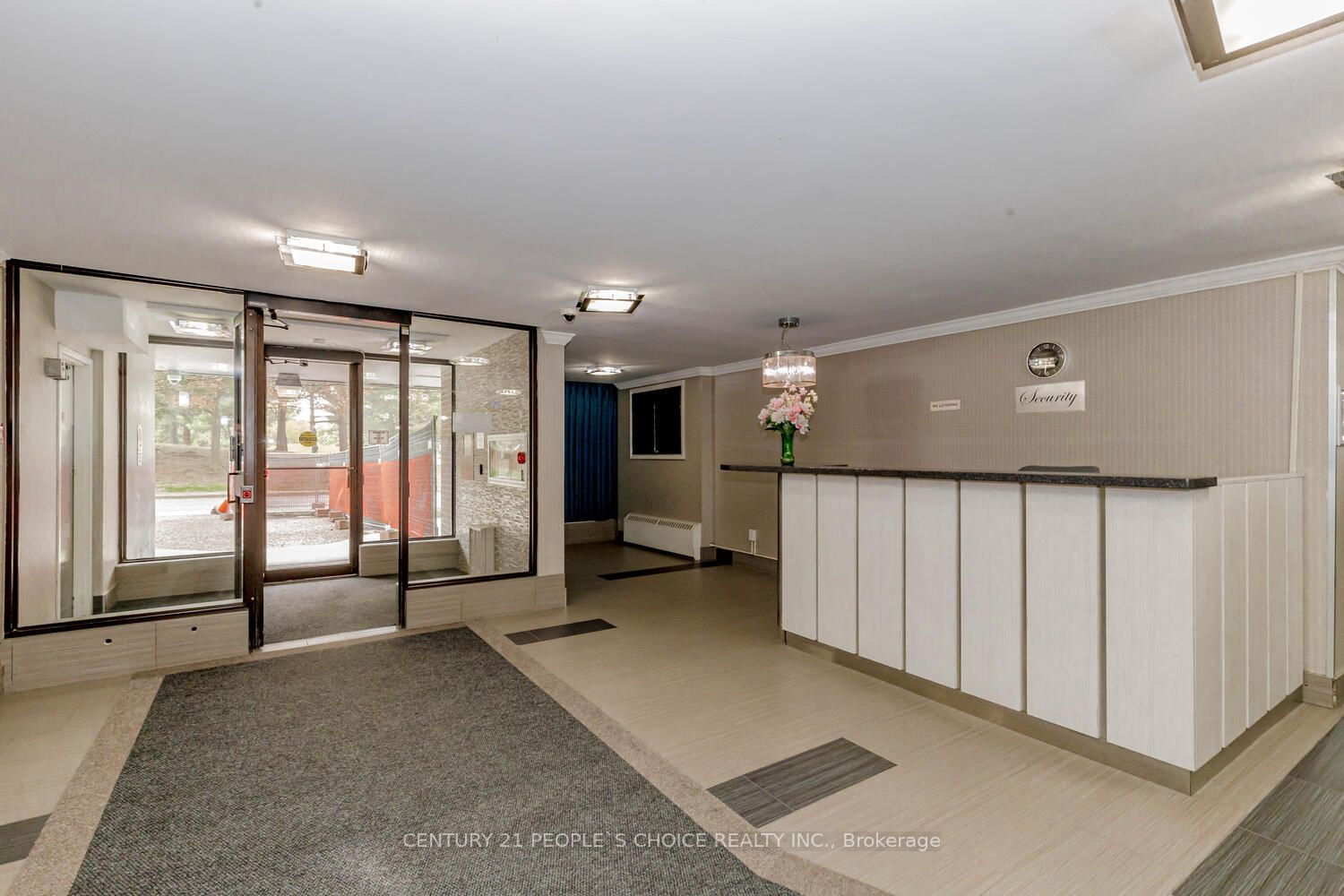 15 Kensington Rd N, #1209