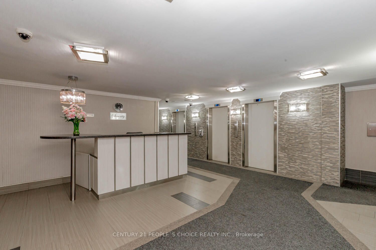 15 Kensington Rd N, #1209