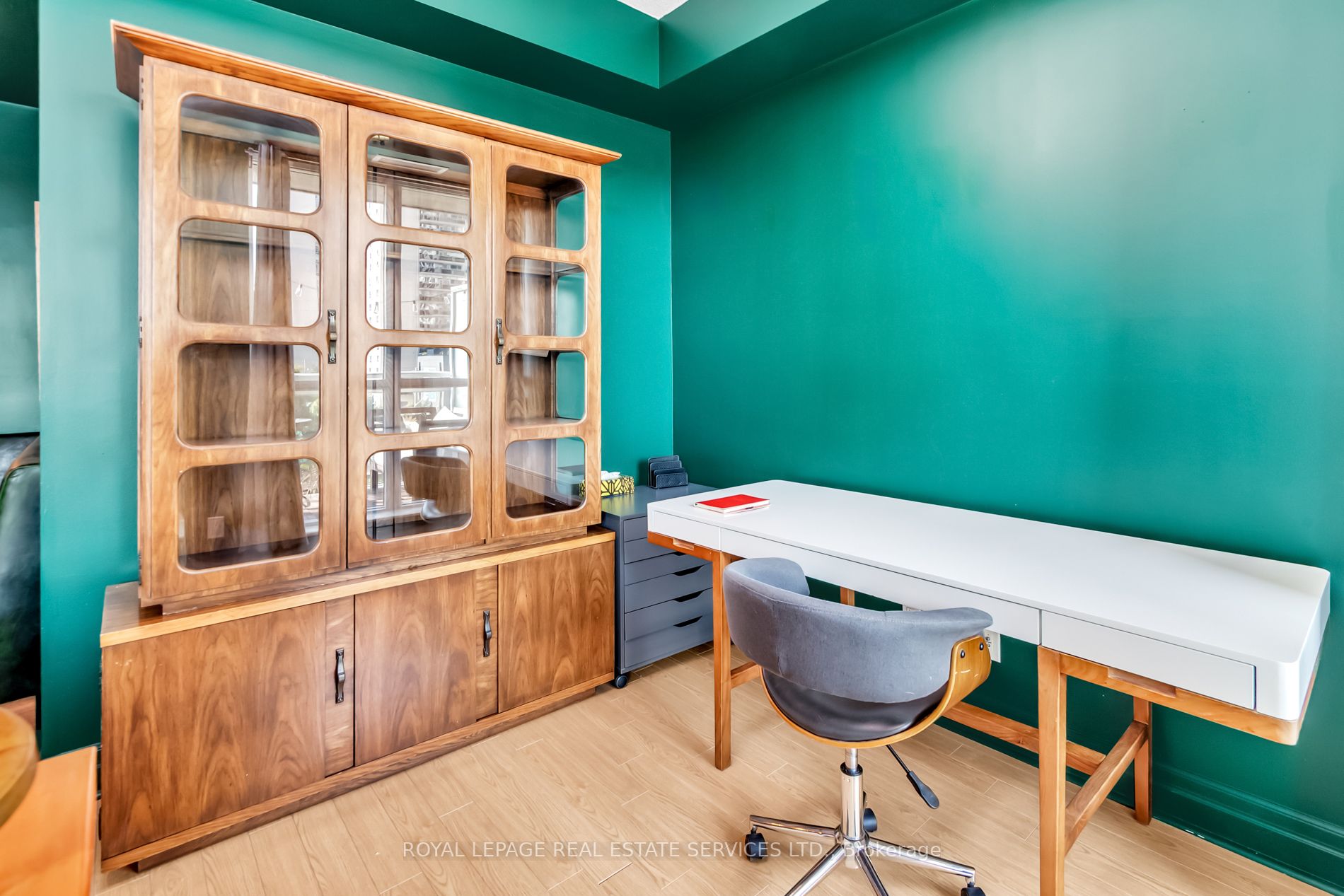 20 Gothic Ave, #405