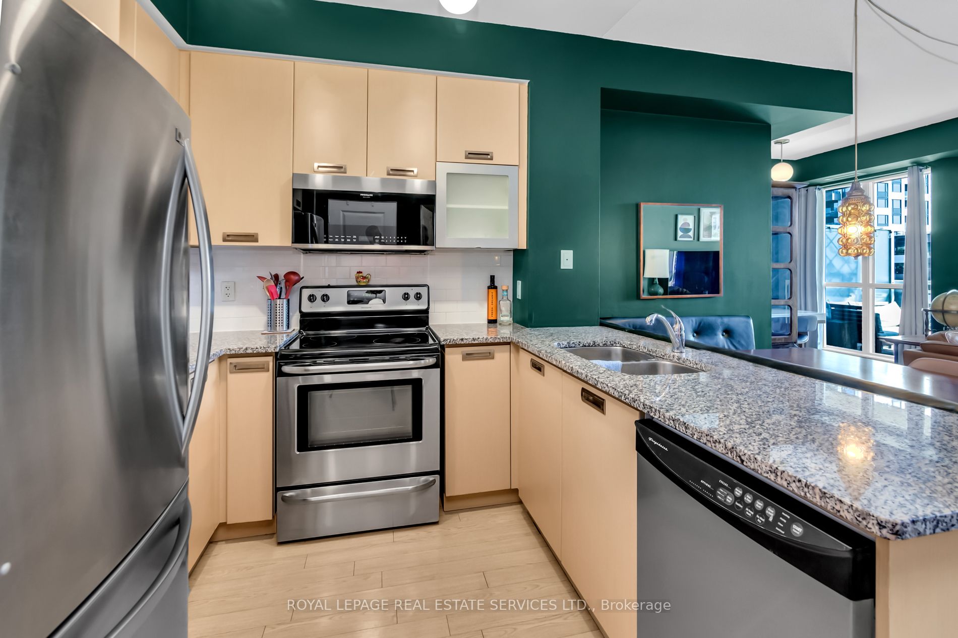 20 Gothic Ave, #405