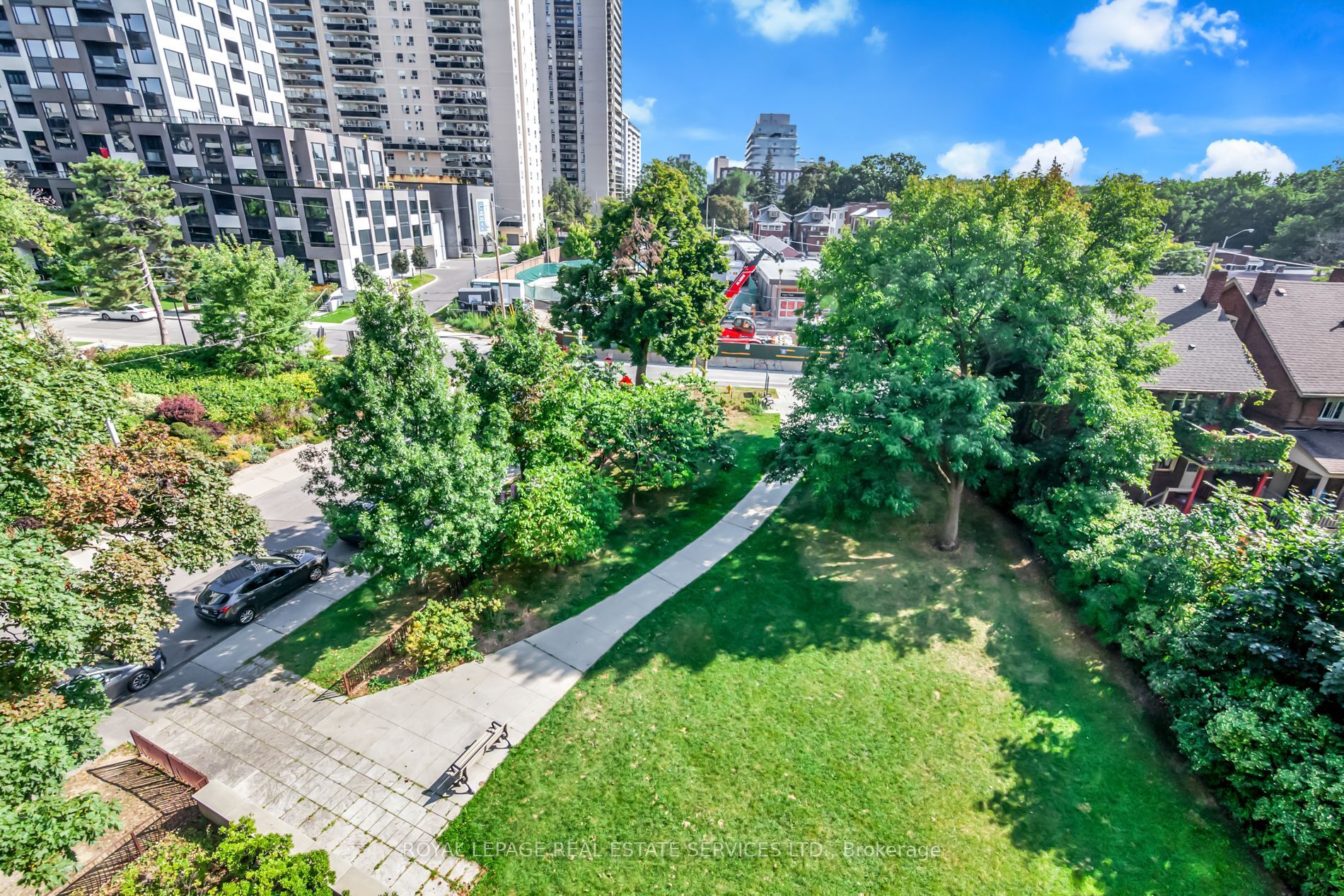 20 Gothic Ave, #405