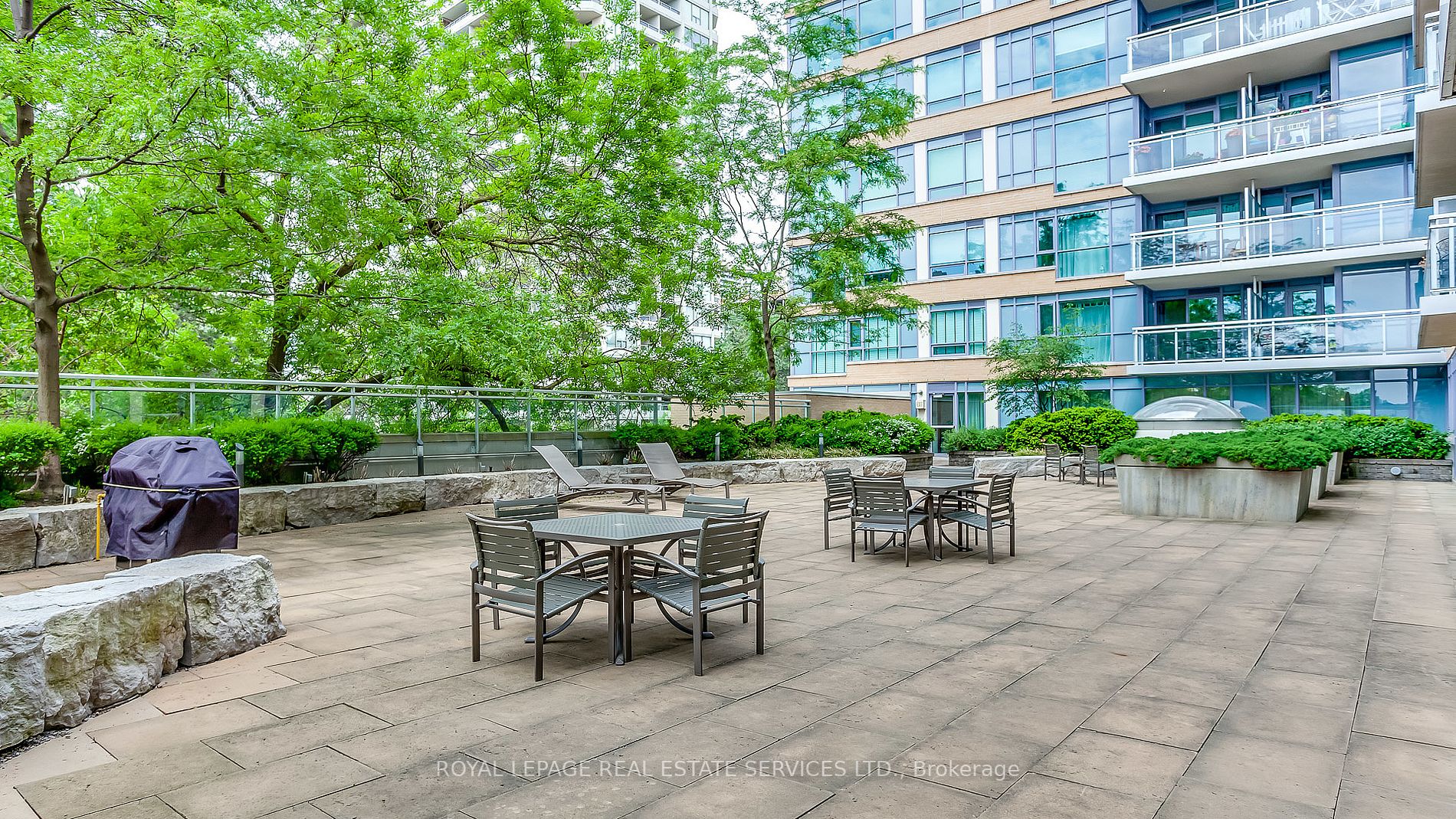 20 Gothic Ave, #405