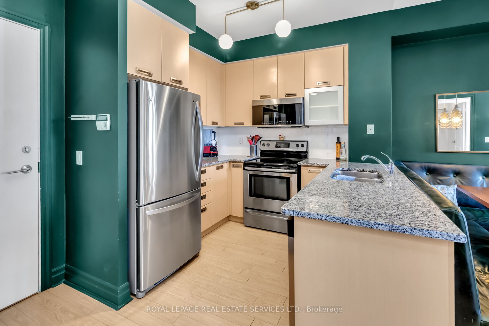 20 Gothic Ave, #405
