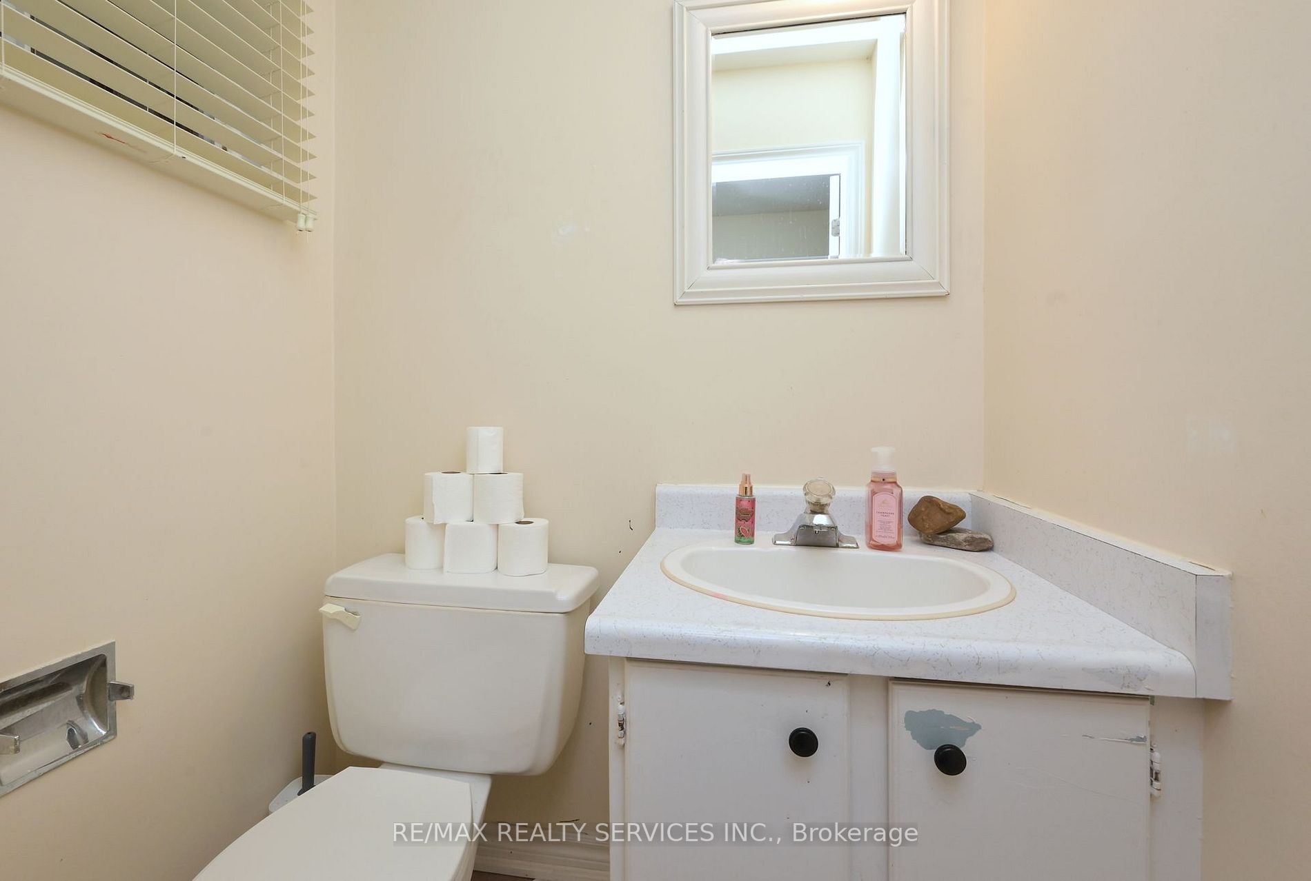 59 Baronwood Court, #59