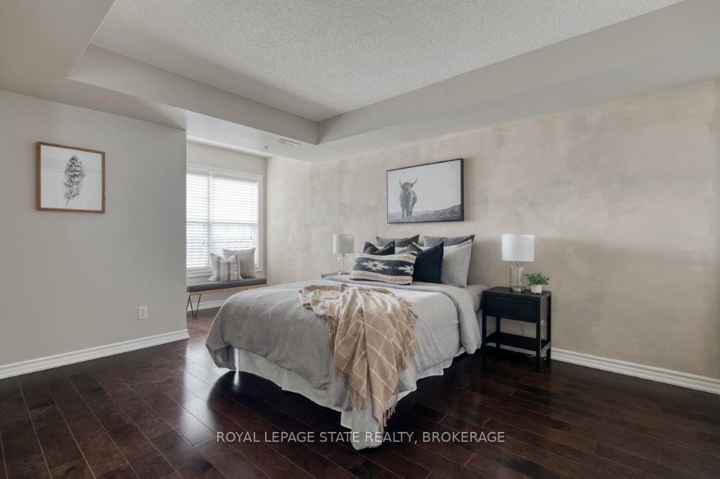2045 APPLEBY Line, #405