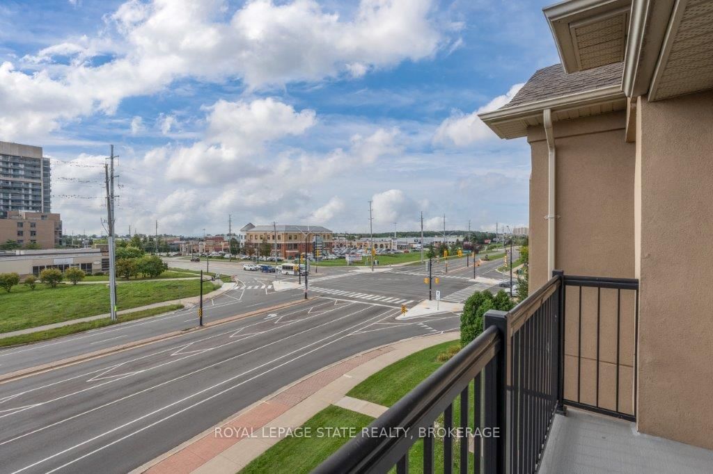 2045 APPLEBY Line, #405