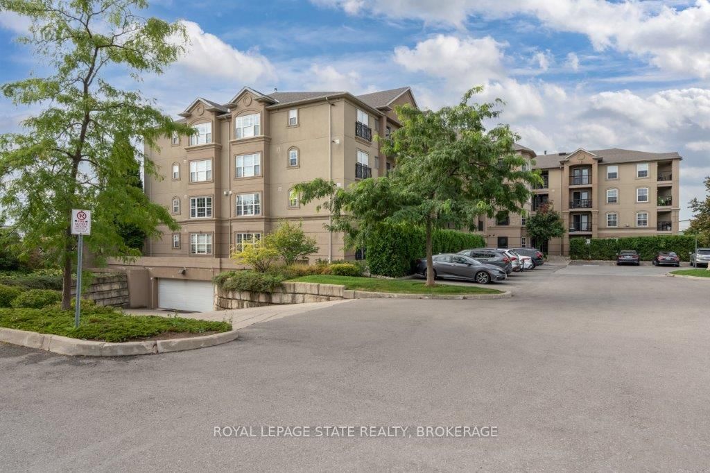 2045 Appleby Line, #405