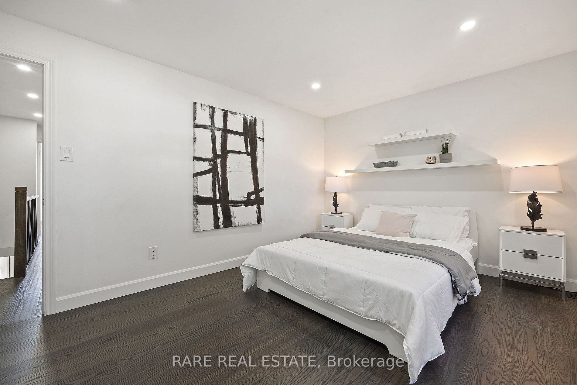 28 Guestville Ave