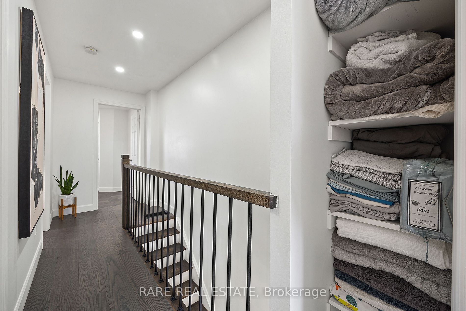 28 Guestville Ave