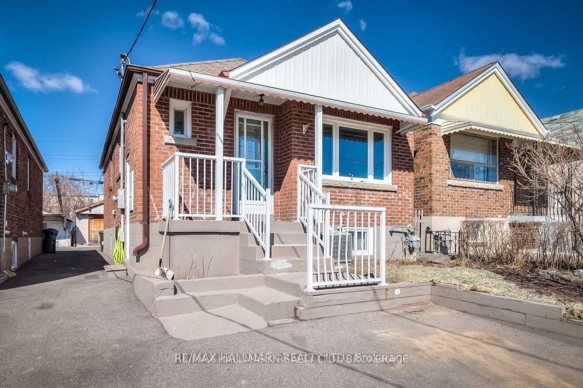 76 Schell Ave, #Lower