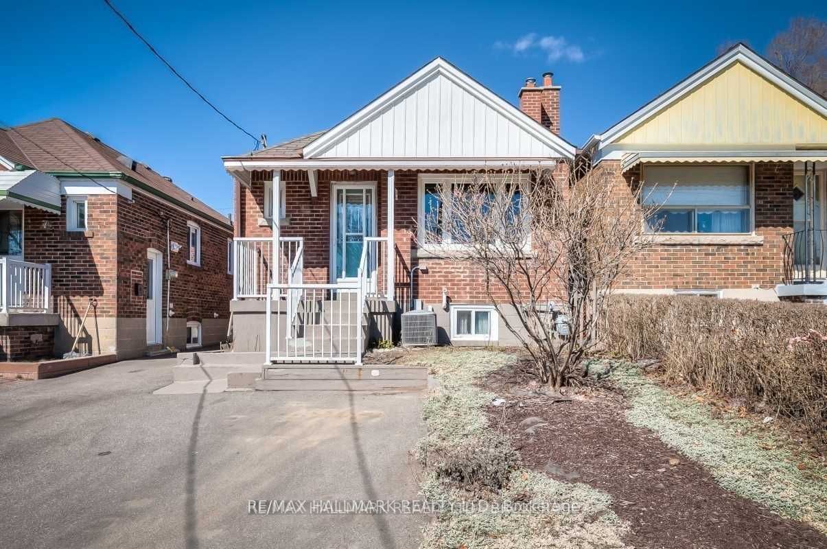 76 Schell Ave, #Lower