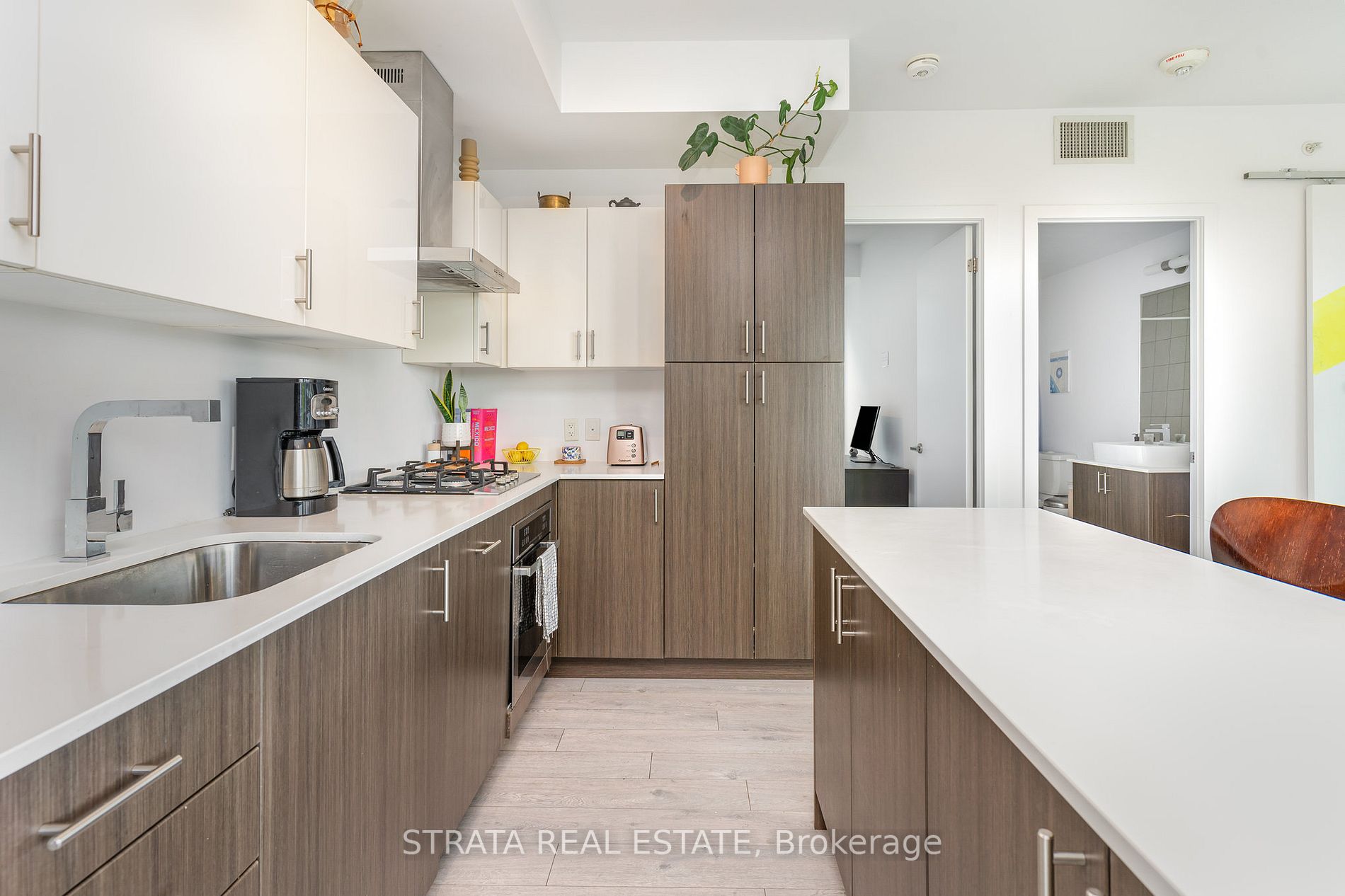 38 Howard Park Avenue, #418