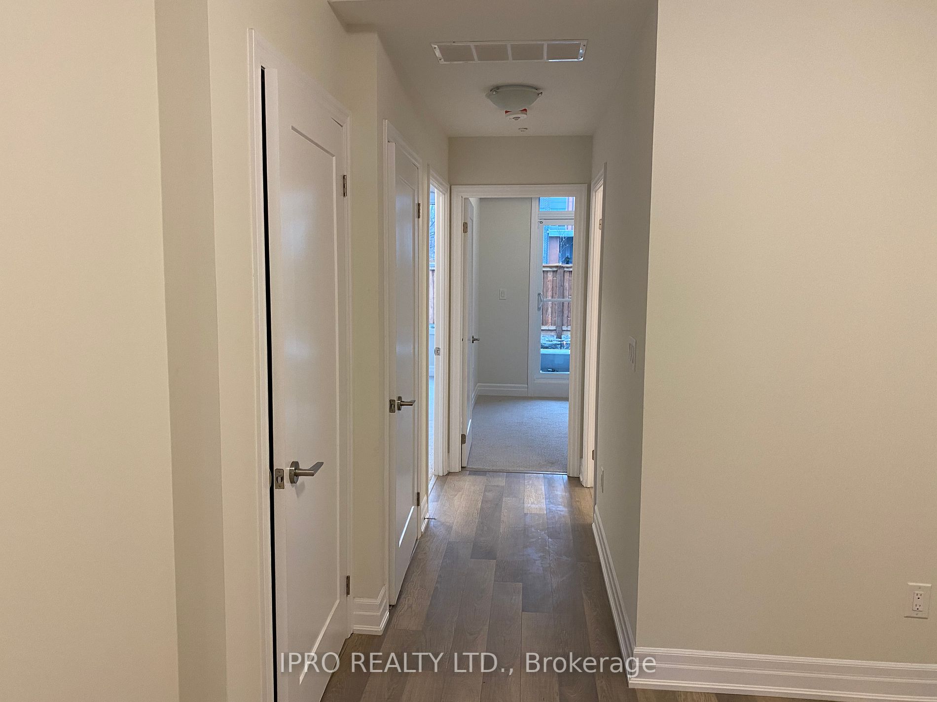 665 Cricklewood Drive, #727