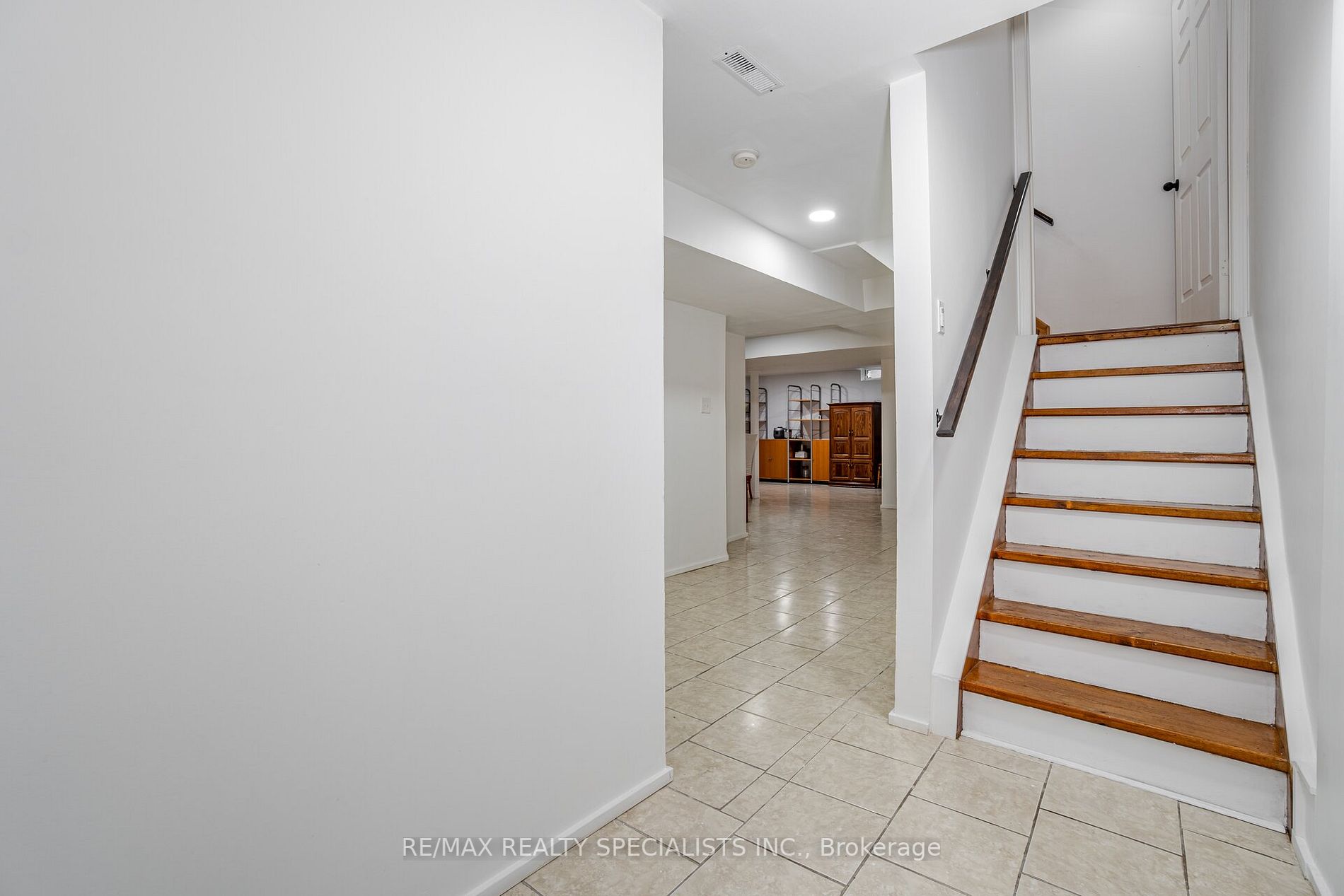 78 Babcock Crescent