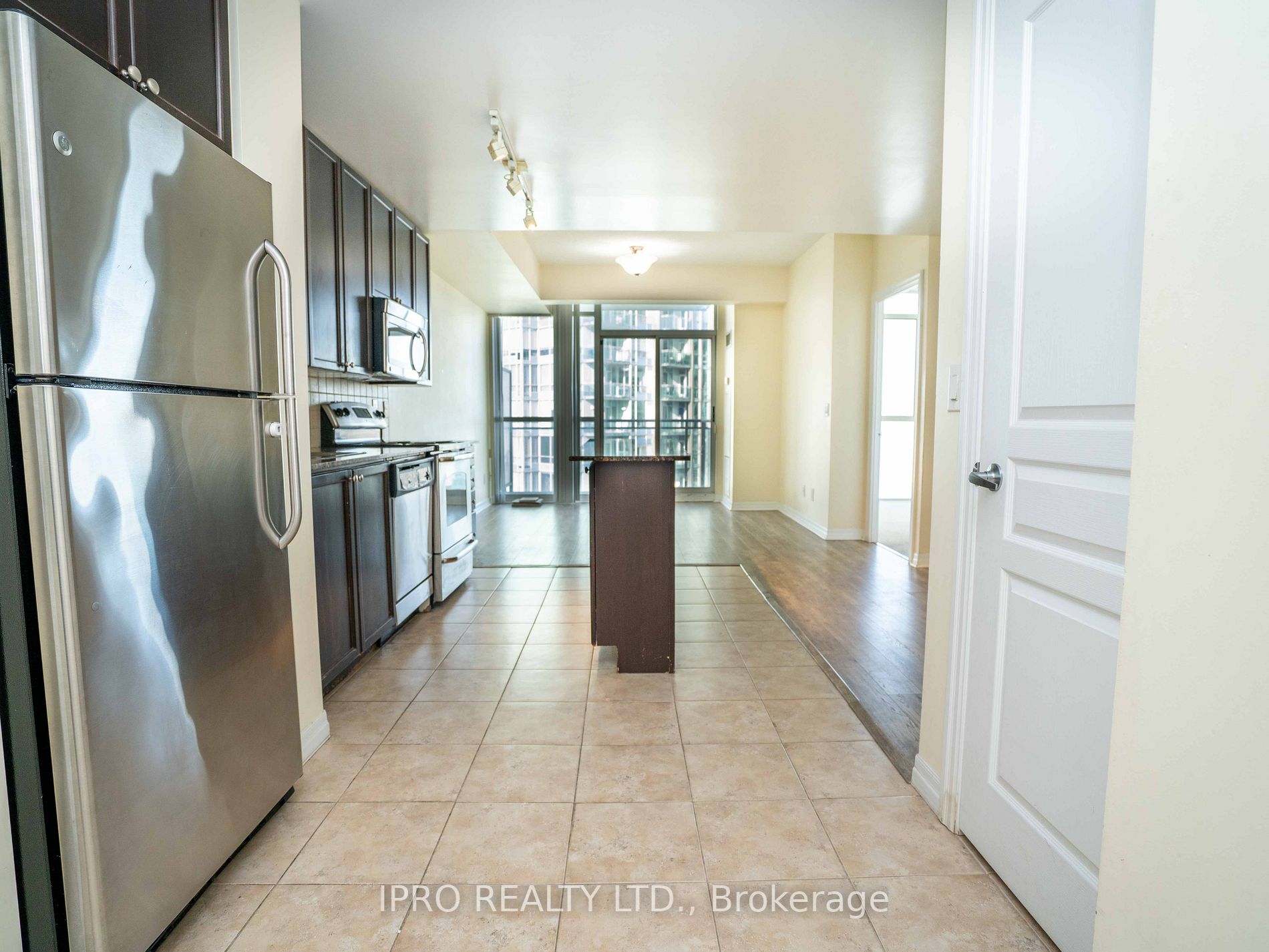 225 Webb Dr, #2104