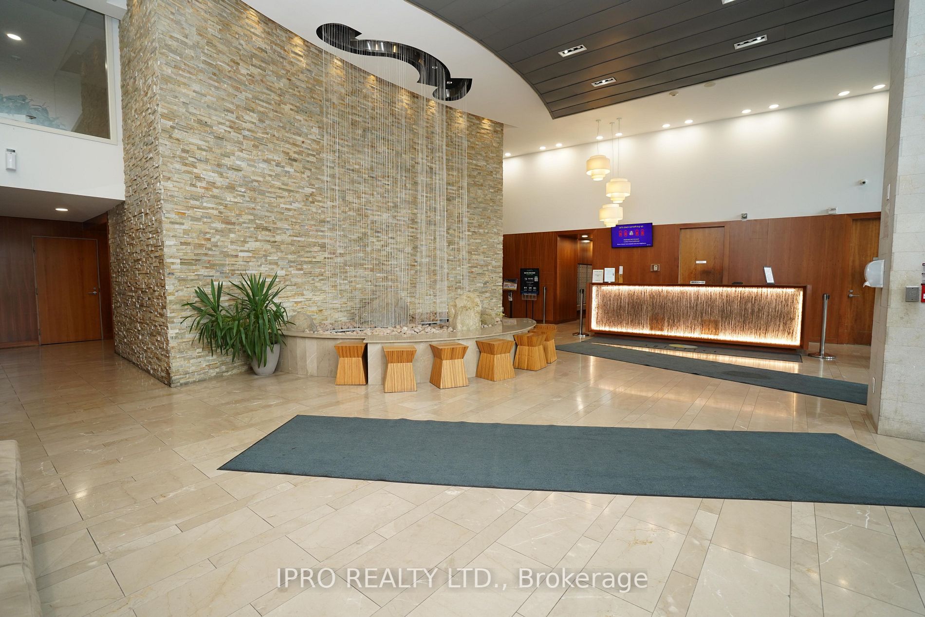 225 Webb Drive, #2104