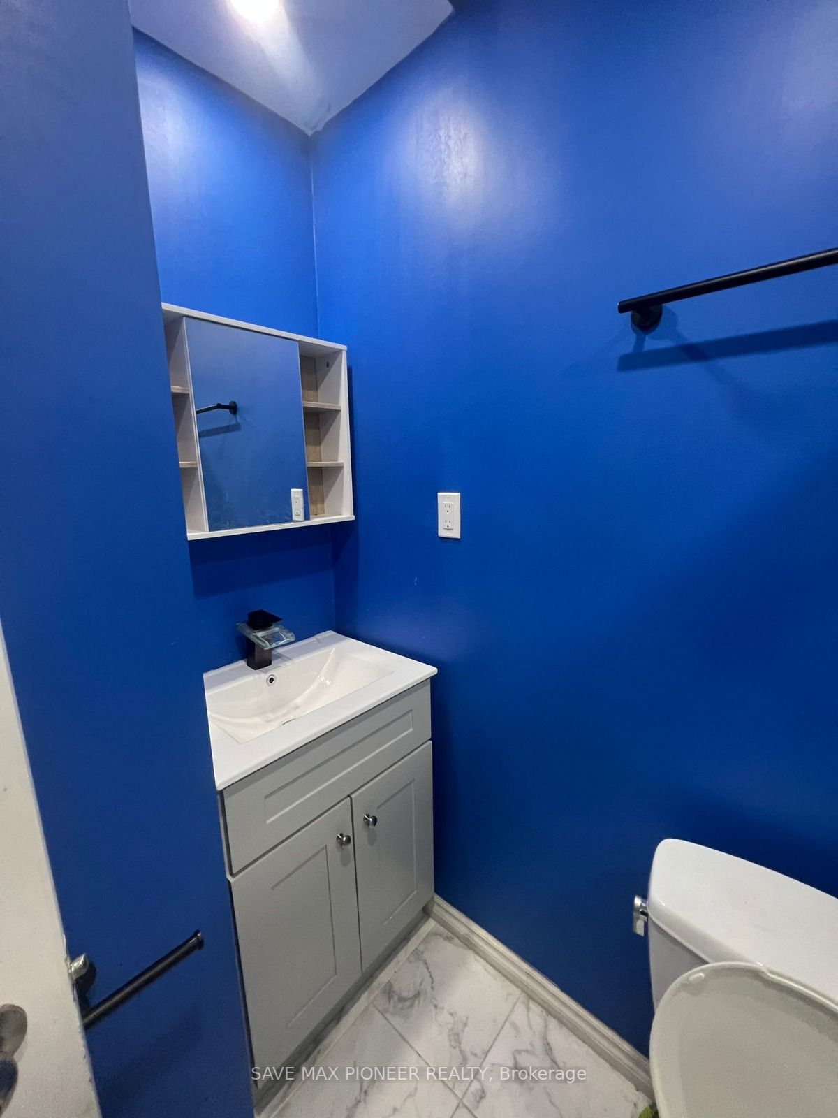 28 Gailwood Crt, #(Upper)