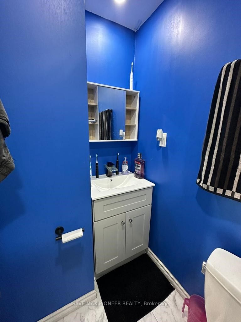 28 Gailwood Crt, #(Upper)