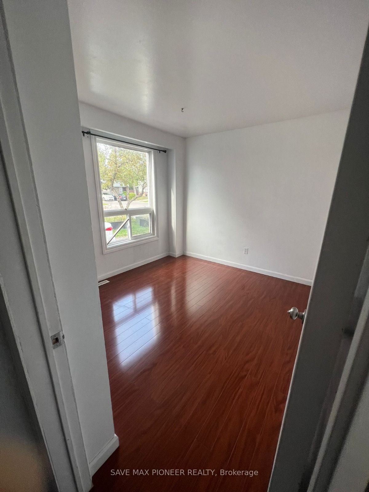28 Gailwood Crt, #(Upper)
