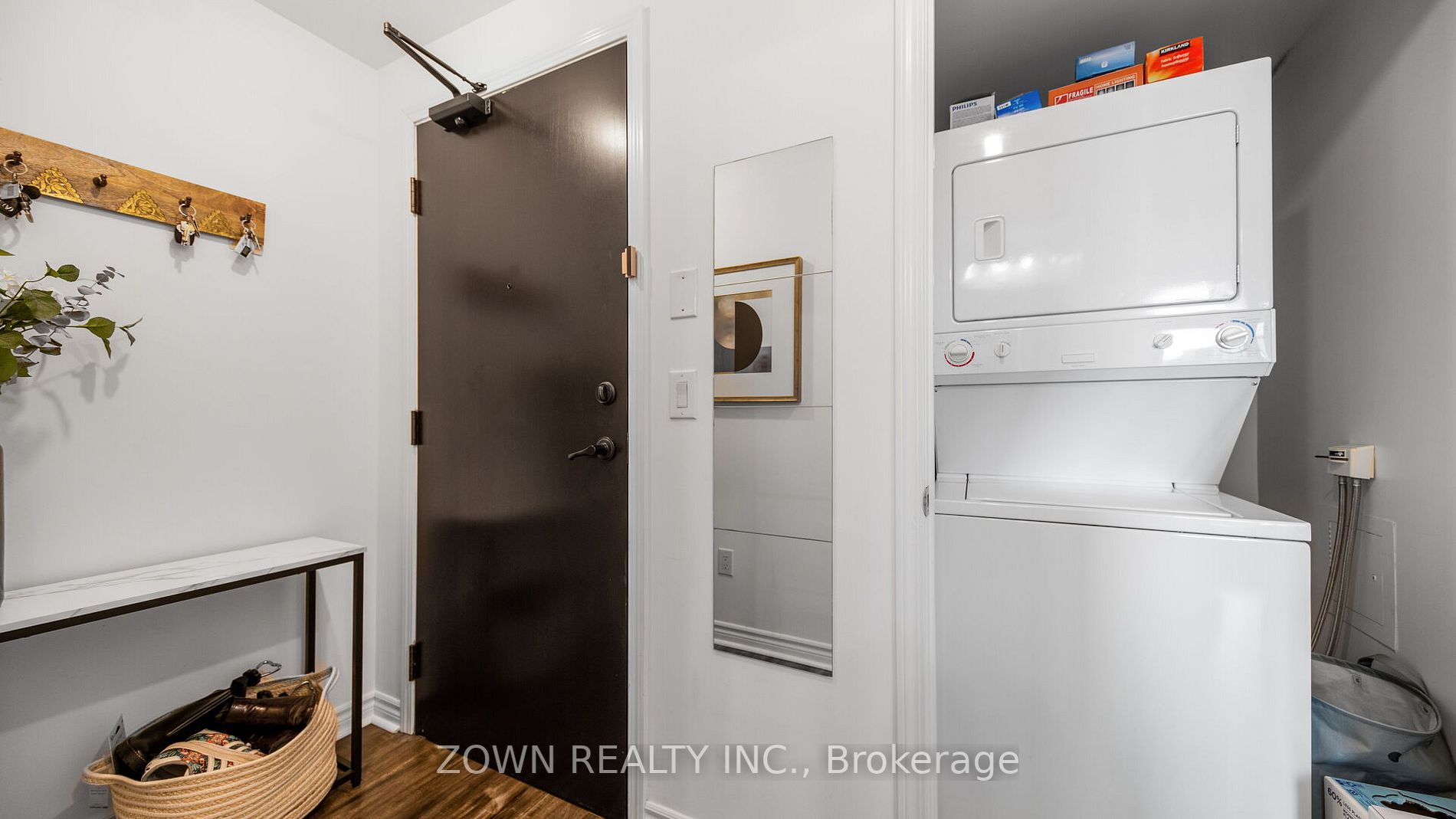 385 Prince Of Wales Drive, #2301