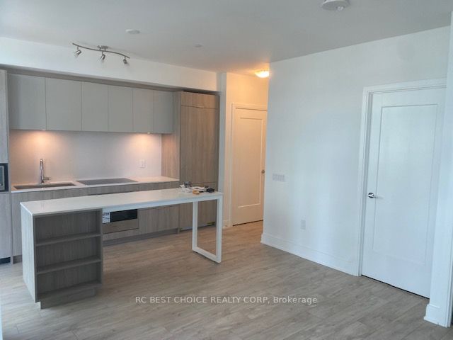 65 Annie Craig Dr, #1106