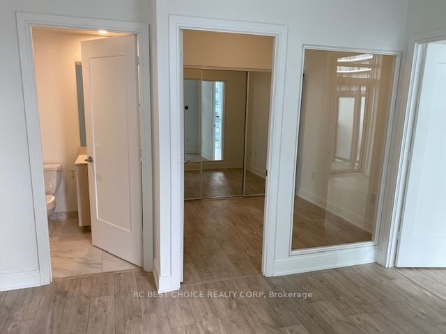 65 Annie Craig Dr, #1106
