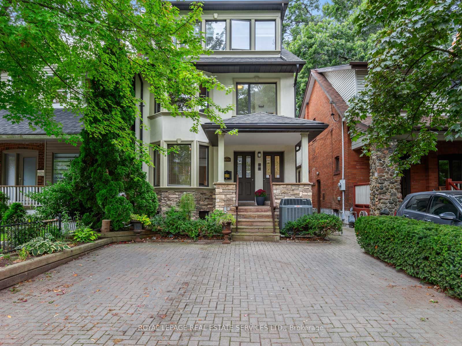 490 Windermere Ave