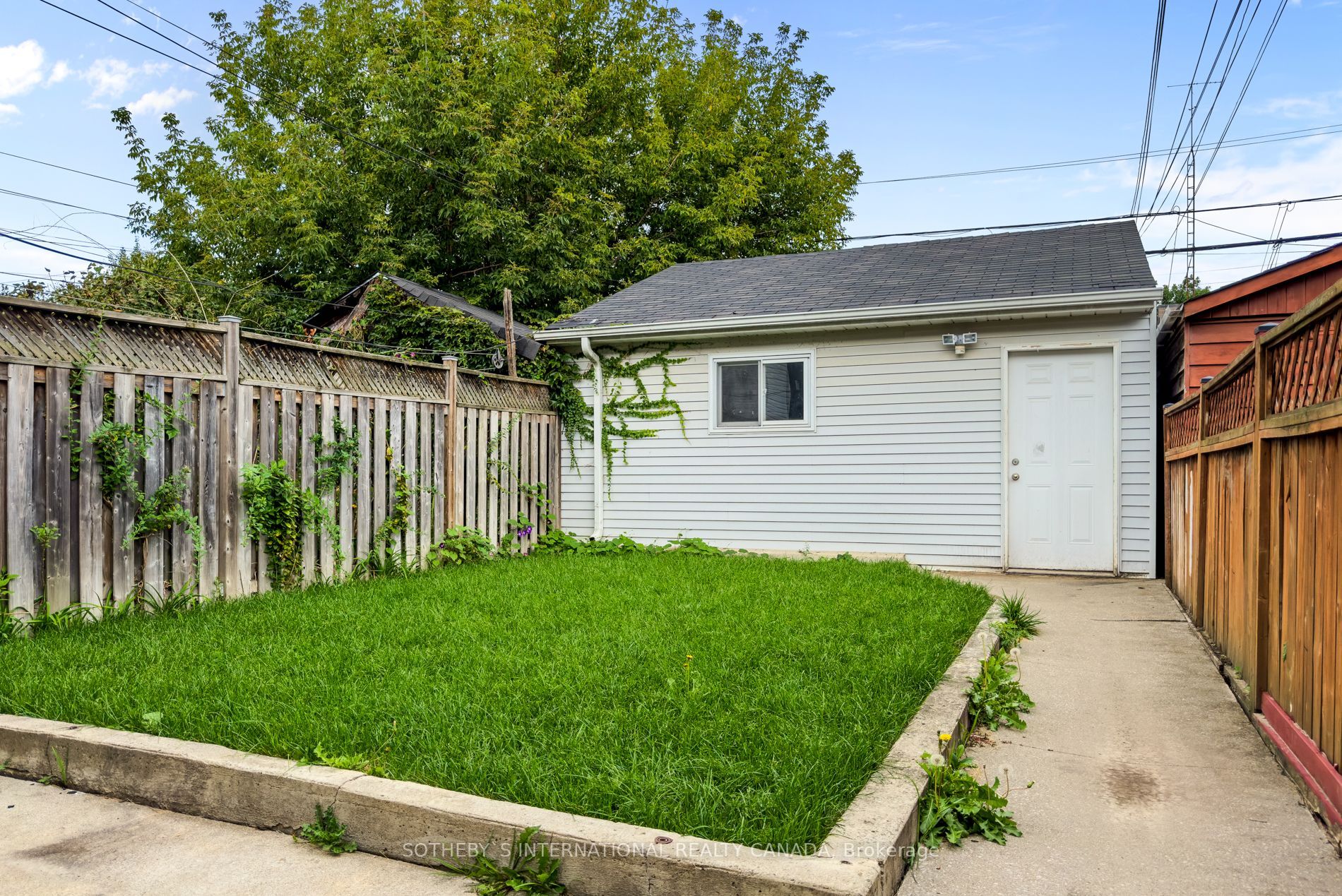 375 Westmoreland Avenue