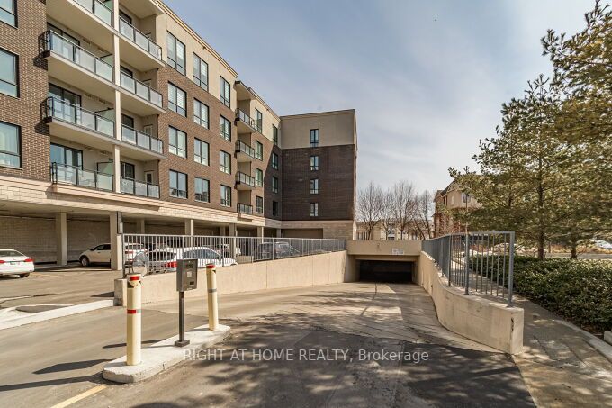150 Oak Park Blvd, #509