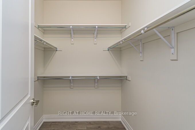 150 Oak Park Blvd, #509
