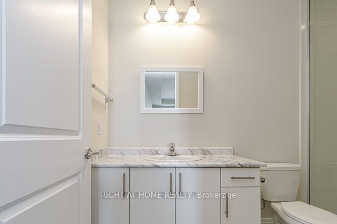 150 Oak Park Blvd, #509