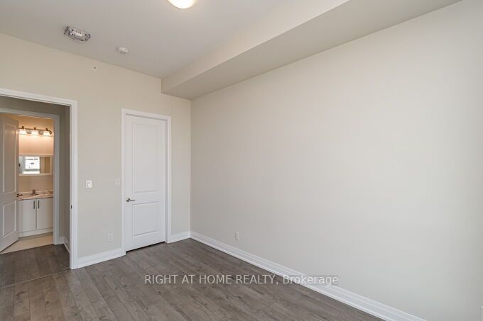 150 Oak Park Blvd, #509