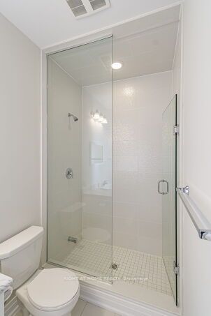 150 Oak Park Blvd, #509