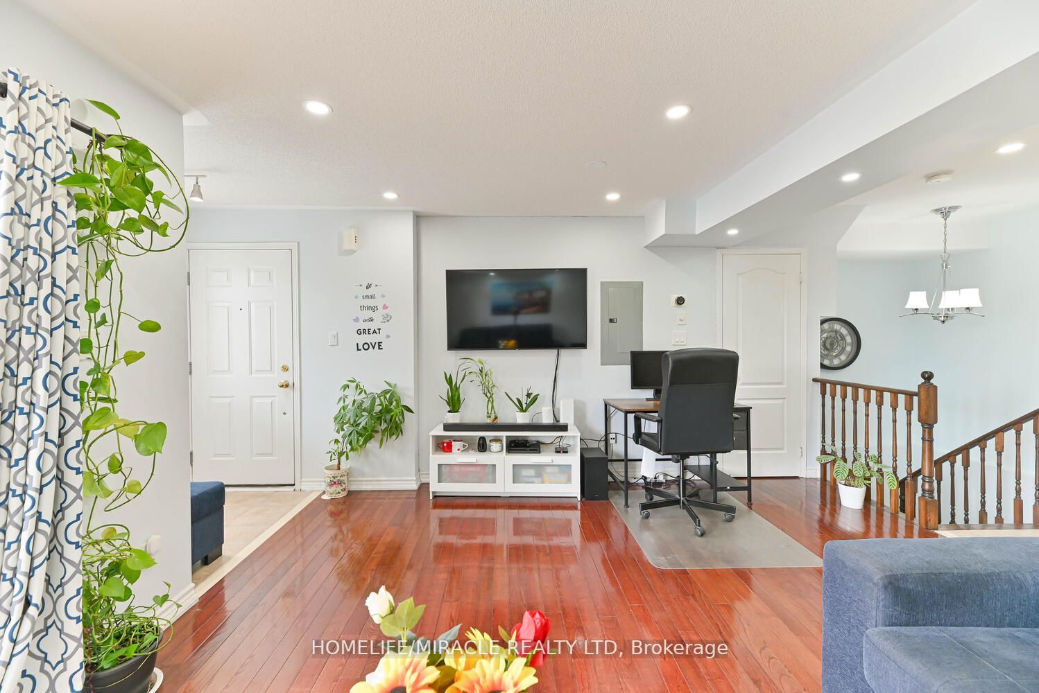 5050 Intrepid Dr, #56