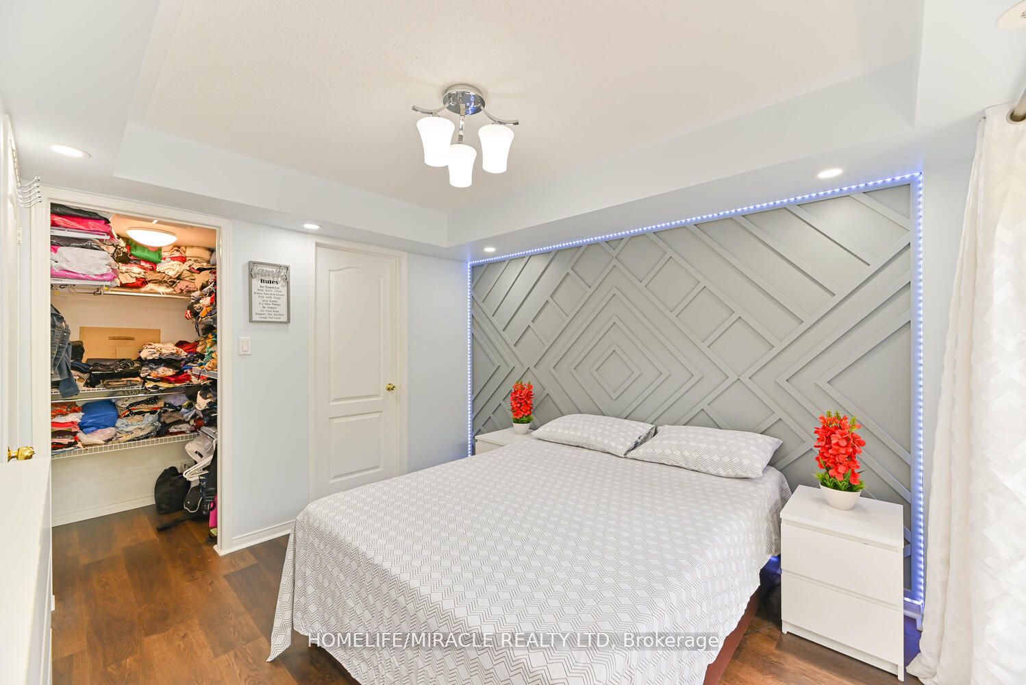 5050 Intrepid Dr, #56
