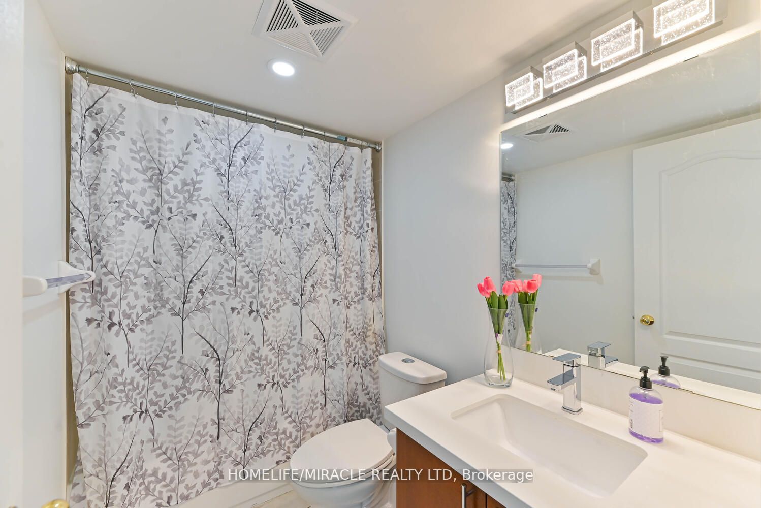 5050 Intrepid Dr, #56