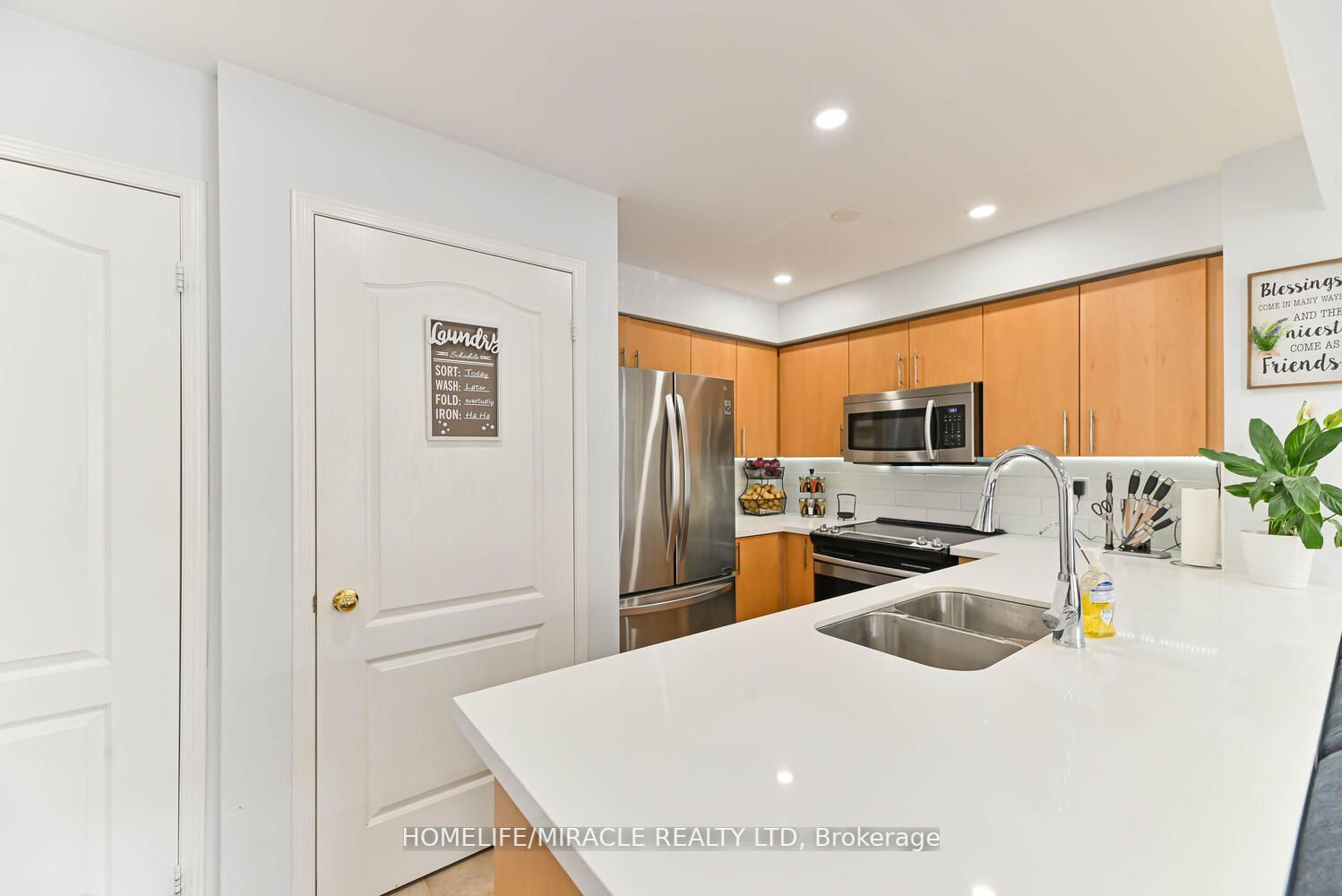 5050 Intrepid Dr, #56