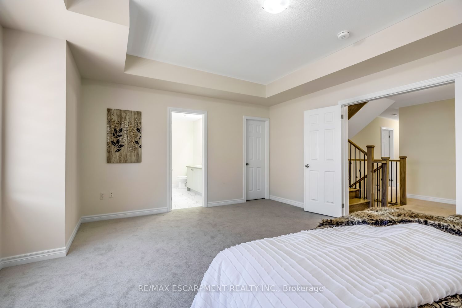3916 Koenig Rd